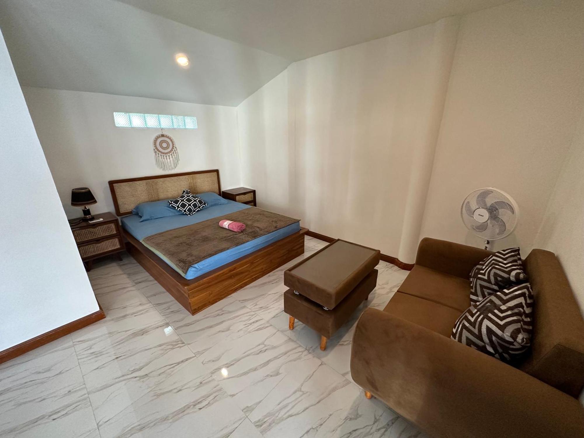 Medewi Secret Surfcamp Hotel Пулукан Екстериор снимка